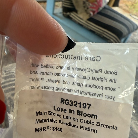 Bomb Party Ring - Picture 5 of 5